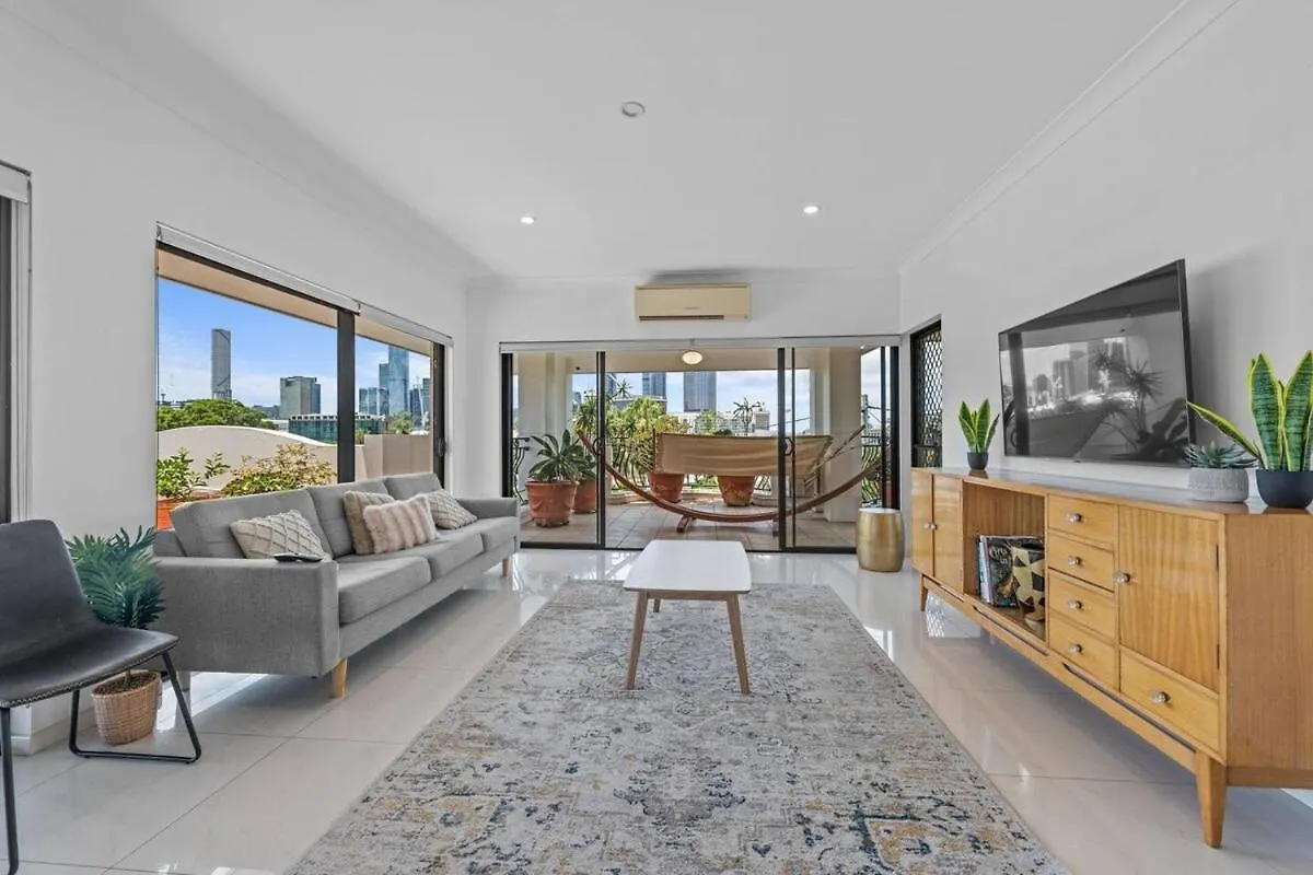 Lux Penthouse, Private Rooftop Brisbane